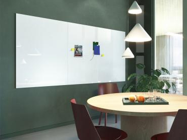 Artverum glass whiteboards in the meeting room