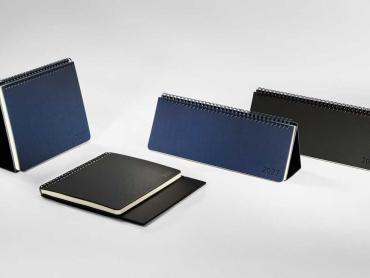 SIGEL Conceptum Tischkalender in schwarz und blau