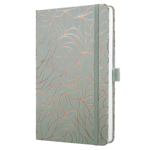 Der SIGEL Wochenkalender Jolie Beauty 2027 ist mit seinem dekorativen Cover in twilight green ein Highlight auf jedem Schreibtisch