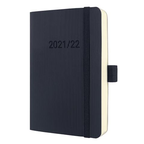 C2207-Kalender-2021-2022-CONCEPTUM-softcover