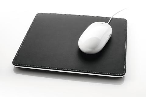 Mousepad-02.jpg Mousepad-02.jpg