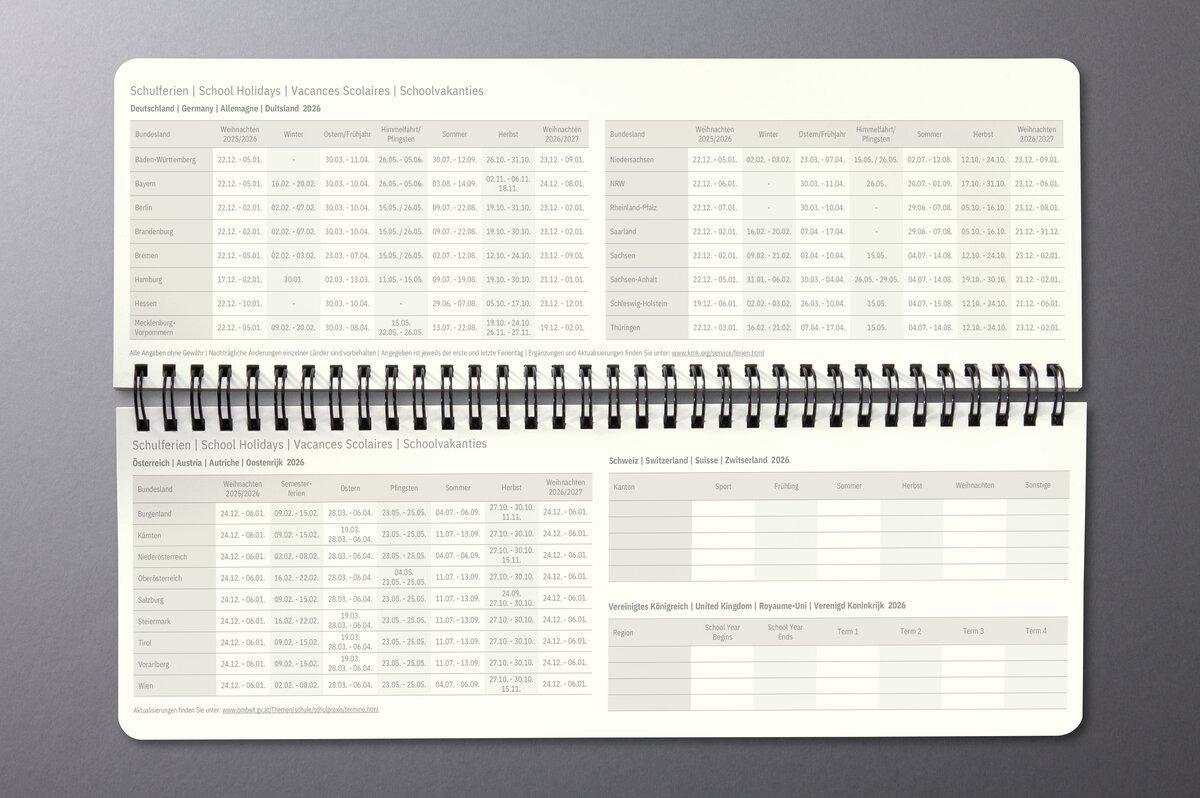 Conceptum-Wochen-Tischkalender-Ferienübersicht.jpg