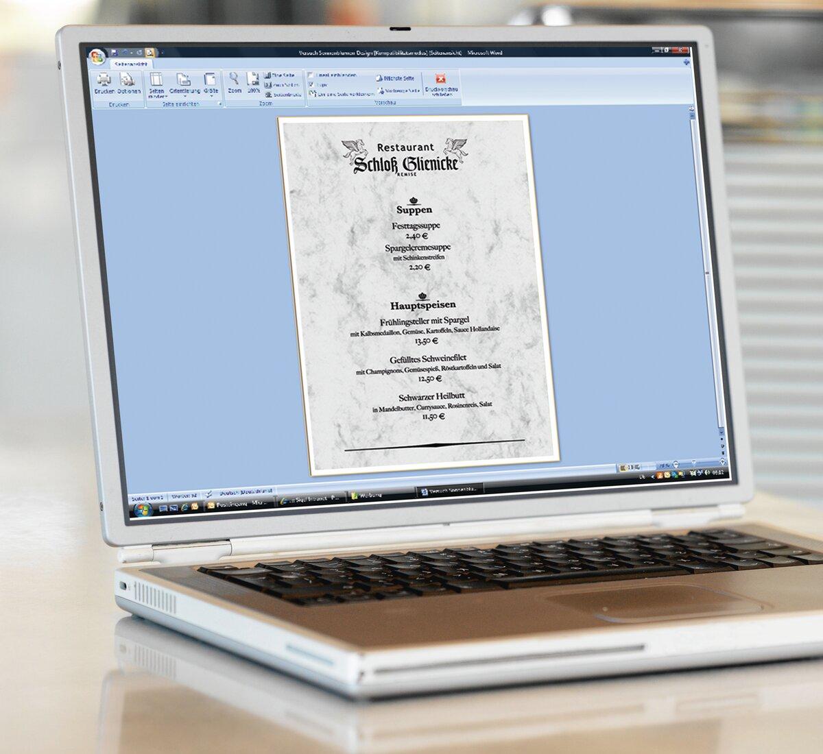 Laptop zeigt Menü-Dokument