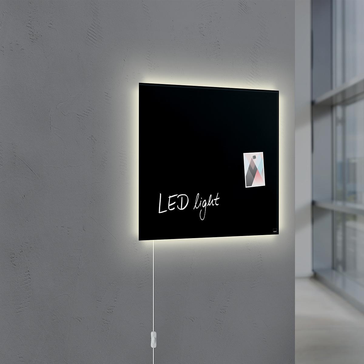 GL400-Glasmagnetboard-artverum-LED-schwarz-ambiente-01-A1