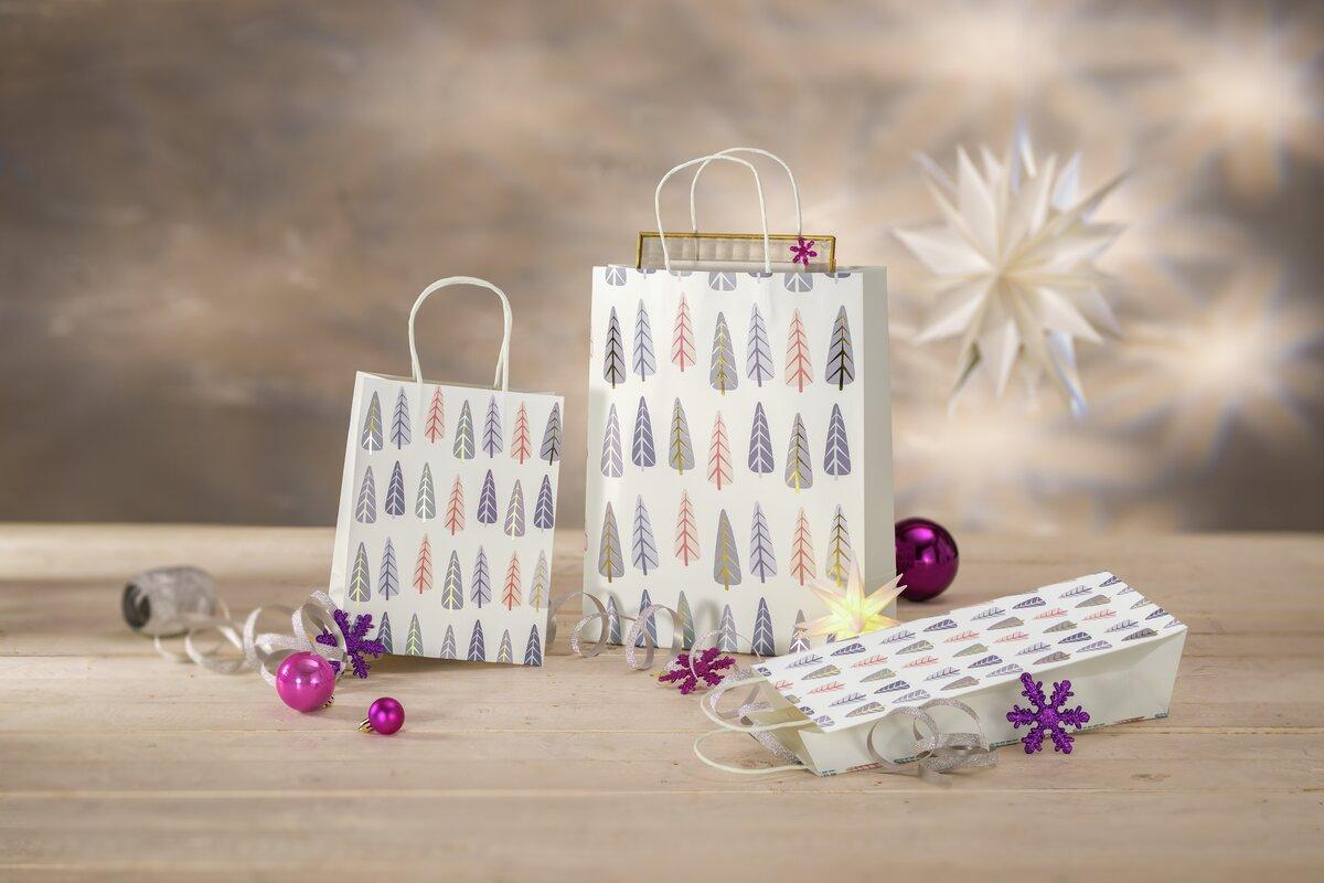 GT122-GT123-GT135-Geschenktaschen-Pine trees.jpg