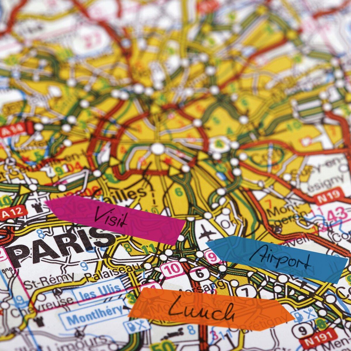 Landkarte von Paris mit bunten Markierungen