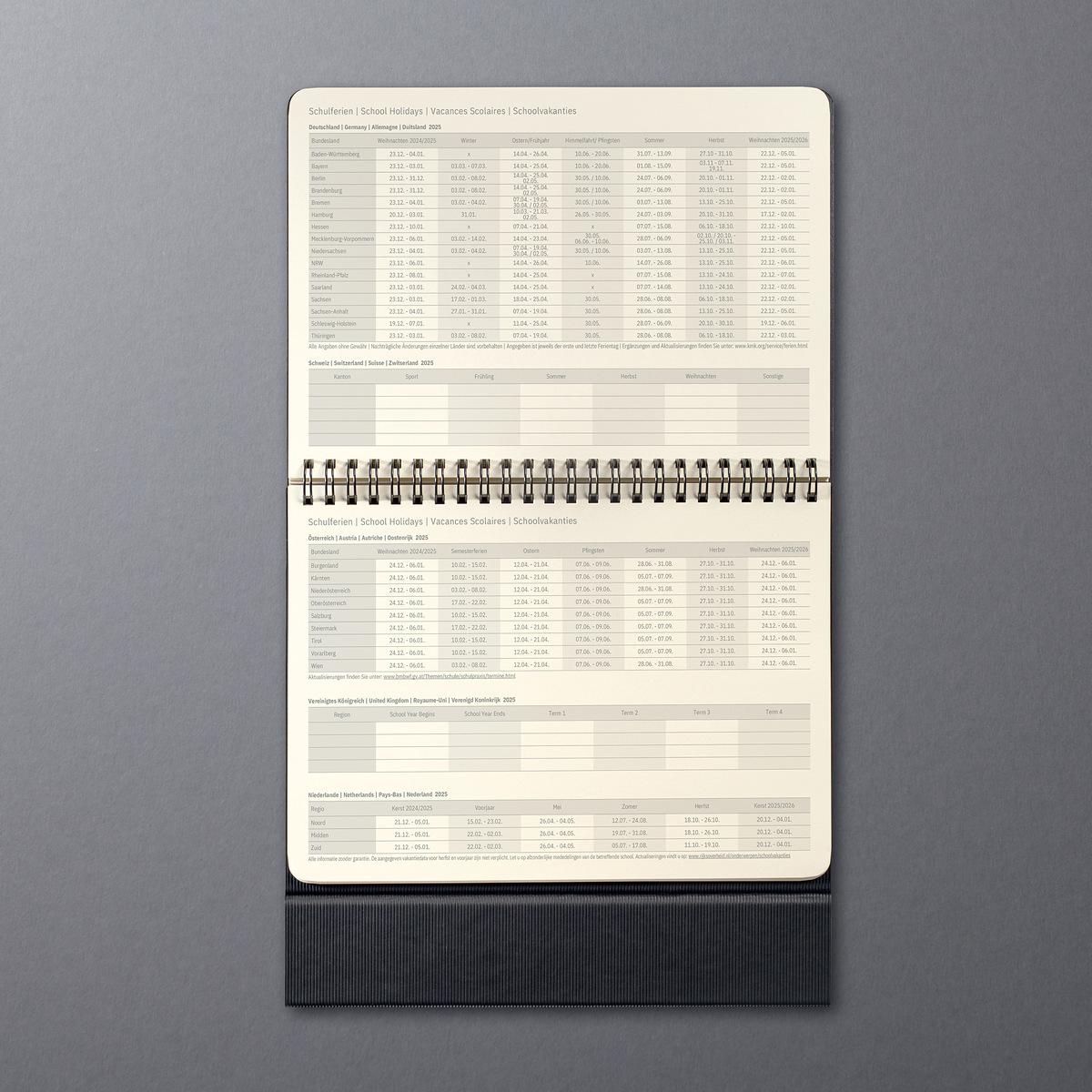 Tischkalender-A5-CONCEPTUM-2025-Ferienuebersicht