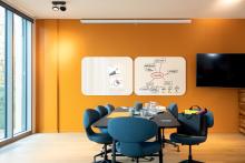 GL304-Glasmagnetboard-artverum-01.jpg
