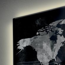 Glasmagnetboard-LED-artverum-Detail-01-World-Map