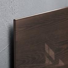 Glasmagnetboard-artverum-Detail-01-Dark-Wood