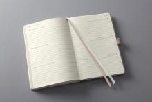 HC-Conceptum-2025-Zeichenbaender-WK-taupe.jpg