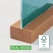 Holzsockel Close up.jpg