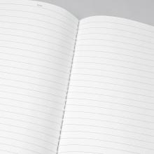 Notizbuch mit leeren, linierten Seiten Oben links steht Date: