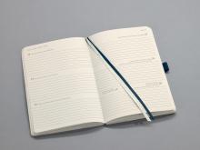 WK-Zeichenbaender-softcover-Kalender-2025-Conceptum-dunkelblau