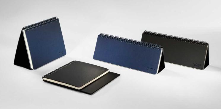SIGEL Conceptum Tischkalender in schwarz und blau