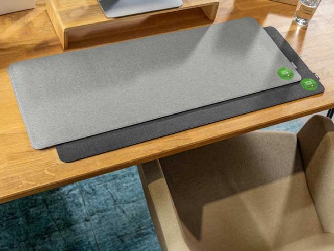 Einrollbare Schreibunterlagen mit Filz-Unterseite mit Logo